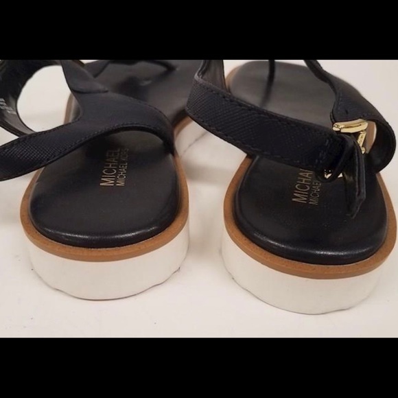 NWOT MICHAEL KORS Black Sandals, Size 6 1/2 - Picture 3 of 5
